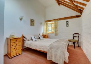Rectory Barn - Ashwellthorpe - 0