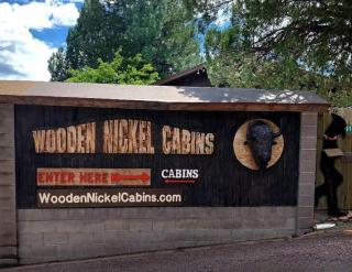 Cabin #6 Bobcat Bunkhouse - Pet Friendly - King Bed - Sleeps 4 - Payson - 8