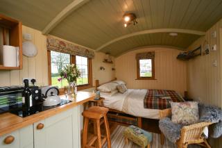 The Shepherds Hut - 6