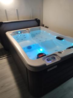 Chalet Luxury with privacy and Jacuzzi By Canarias prime homes - 8