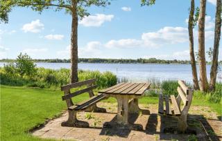 Awesome Home In Sunds With Lake View - Sunds - 8