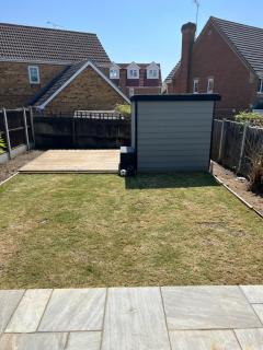 3 bed luxury open plan living - 8