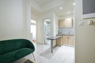 Koukaki Gem Cozy 1BR Renovated Apt near Center - 4