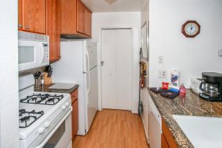 Bayview Condo - Condo is cozy and a great location for kayaking and paddle boarding! - 4