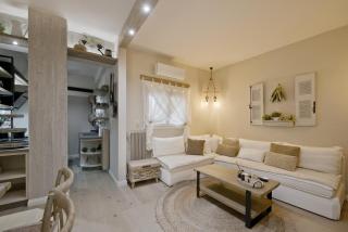 Stylish Apartment at Pagrati - 9