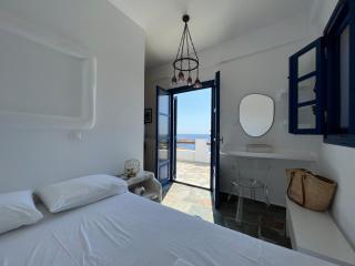 Aegean Paradise, Kythnos, Naousa - Kithnos - 1