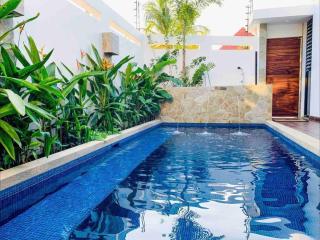 2 bedroom Pool Villa one block from the beach in La Punta - Puerto Escondido - 0