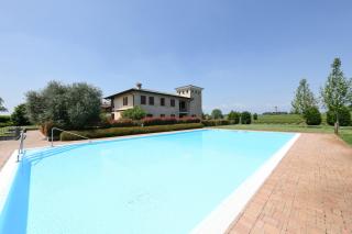 Garda & Golf Apartment - 9