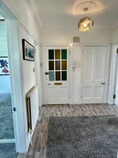 Large 2 bed near Glasgow Airport - Paisley - 3