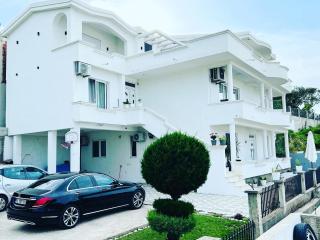LuxuryHome Ulcinj 1 - Ulcinj - 8