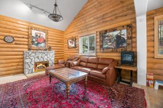 Bear Bait - Lots of games, televisions, beds, telescope, and 3 bathrooms - 9