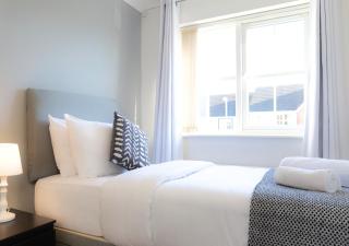Central Peaceful Home with Parking, Wi-Fi and Garden - Stafford - 5