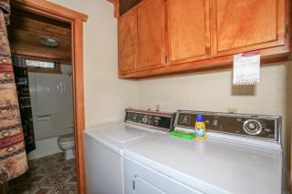 Cardinal Ridge - Rustic cabin with stellar outdoor features! Wrap-around deck and large yard! - 1