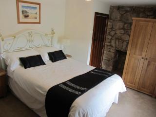 Horsemanstone - Amroth - 1