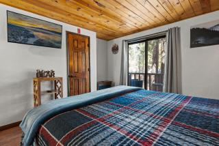 Shepherd's Cabin - Gambrel cabin, spacious while still being cozy and inviting! - 1