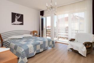 Apartments by the sea Brodarica, Sibenik - 21441 - 1