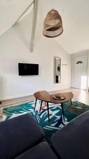 RhizHome - Coeur de ville, appartement spacieux - Auxerre - 3