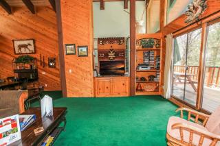 Summit Adventure - Beautiful, spacious and quiet home! Foosball, pool and poker table! Jet tub! - 7
