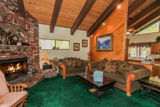 Summit Adventure - Beautiful, spacious and quiet home! Foosball, pool and poker table! Jet tub! - 6