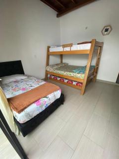 APARTAMENTO AMOBLADO SECTOR LAURELES-ESTADIO hasta 8 personas - Londres - Medellín - 5