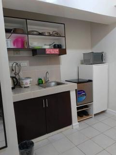 B123 Unit 1852 Prime Residences Tagaytay Condominium - Budget Staycation - Not 5-star Hotel Accommodation - Tagaytay - 5
