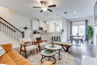 2022 quiet relaxing and secure town house near Atlanta - Redan - 0