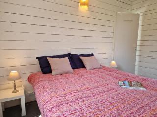 Comfortable holiday home on large garden plot in Locquirec - Locquirec - 2