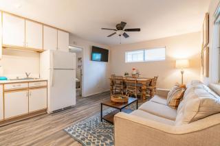 Delightful Cottage in Seaside Town of La Jolla Village - San Diego - 3