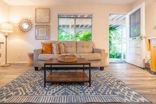 Delightful Cottage in Seaside Town of La Jolla Village - San Diego - 1