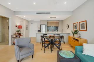 One16 Tudor - Hamilton - 9