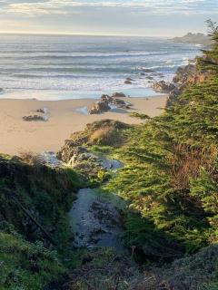 Amazing ocean views, bright and modern - 3