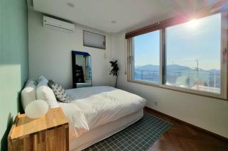 Naksan Balcony - 1