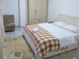 Bar-Restaurant-Hotel-Familja - Klos - 7