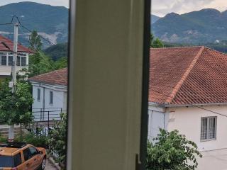 Bar-Restaurant-Hotel-Familja - Klos - 5