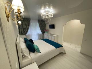 White Apartment - Dnipro - 8