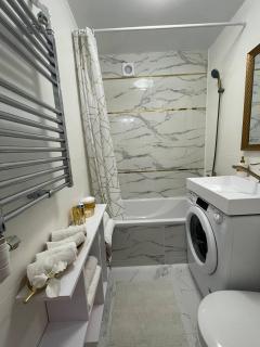White Apartment - Dnipro - 6