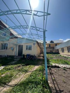 Baitor Guesthouse - Dzhergalan - 0