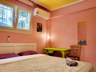 Sakura Hut opposite the Panathenaic Stadium - Athens - 8