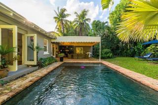 The Luxury Sunset Villa! Saltwater Pool & Hot Tub! - West Palm Beach - 0