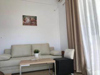 Theona Apartments - Sarandë - 7
