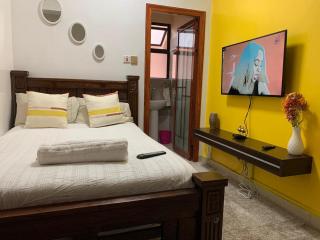 Lux Suites Kileleshwa Furnished Studio Apartments - 8