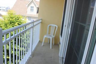 Champagne Island Apt - Luxembourg - 3