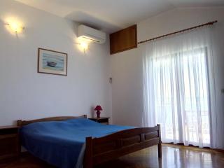 Apartments Ivanka - Starigrad - 2