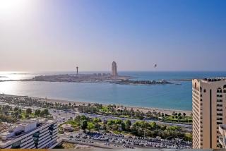 BOOK ME! 3 BR Apartment Beach Front (Side View) - Abu Dhabi - 5