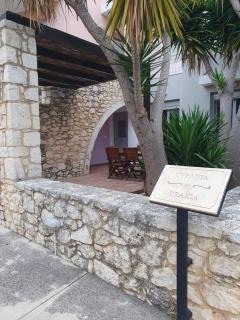 Urania Luxury Suite with pool view -Loutra Resort - 4