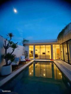 The R Villa Kaba - incl. Motorbikes - Seminyak - 1