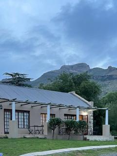 VULTURES LODGE - Zastron - 9