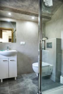 DW Pod Jaworami - relaks - jacuzzi, sauna na wyłączność - 1