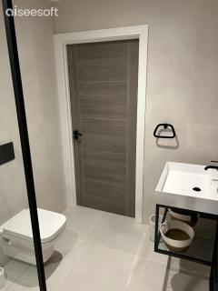 Beachside Apartment - 2