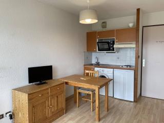 Studio cabine exposé sud avec balcon, 4 pers, centre Font-Romeu - FR-1-580-52 - Font-Romeu-Odeillo-Via - 8